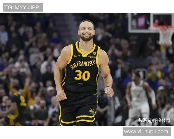 保留悬念!库里对决卡马拉,惊天撤步三分绝杀瞬间全场沸腾